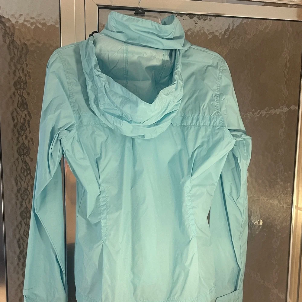 Columbia wind breaker Jacket - Picture 6 of 10